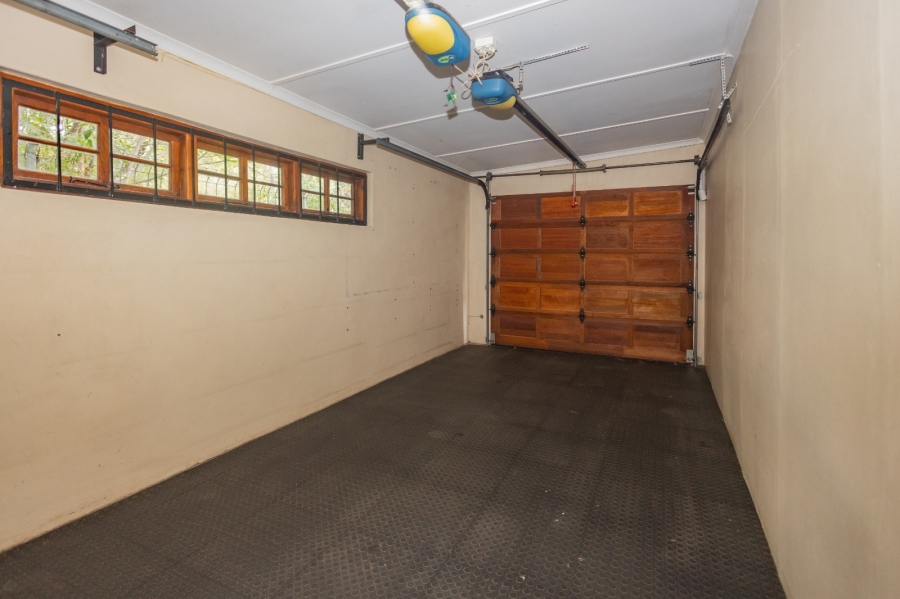 4 Bedroom Property for Sale in Paglande Western Cape